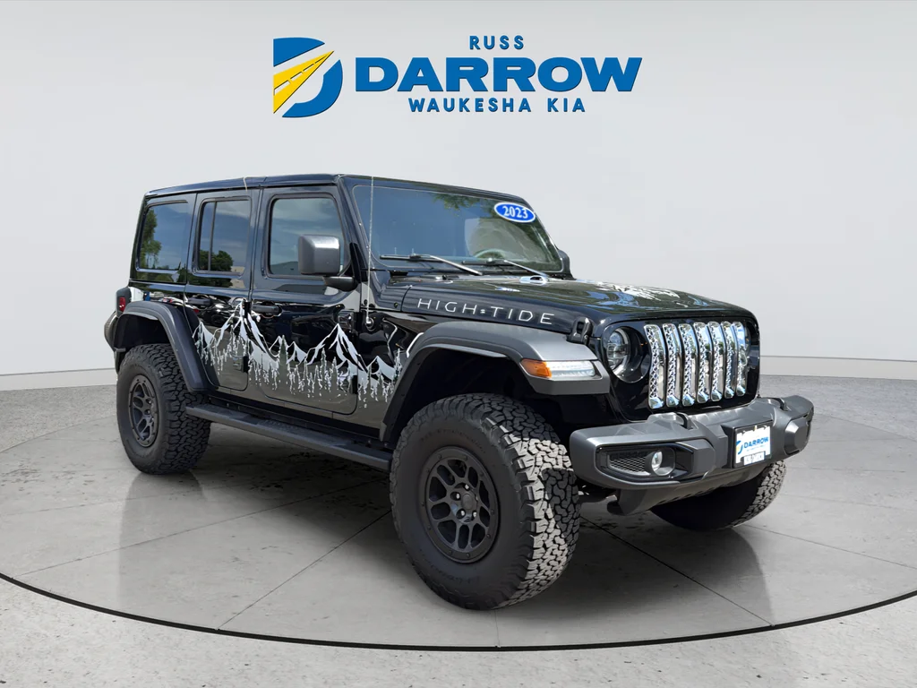 Used 2023 Black Jeep High Tide image 7