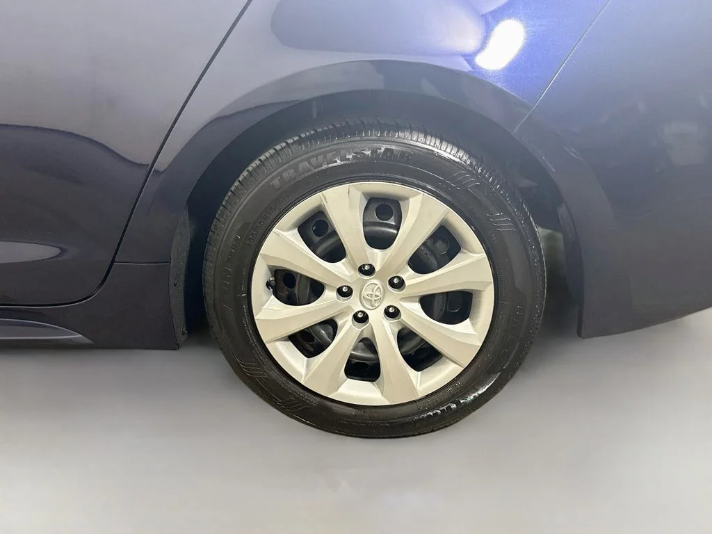 Used 2021 Blueprint Toyota LE image 28
