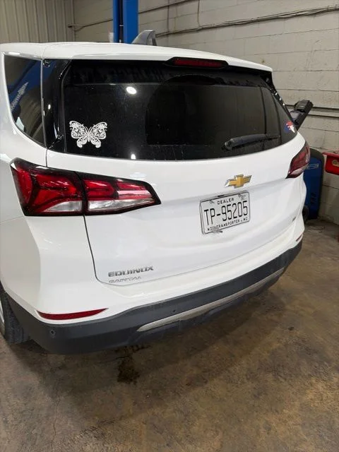 Used 2022 White Chevrolet LT image 10