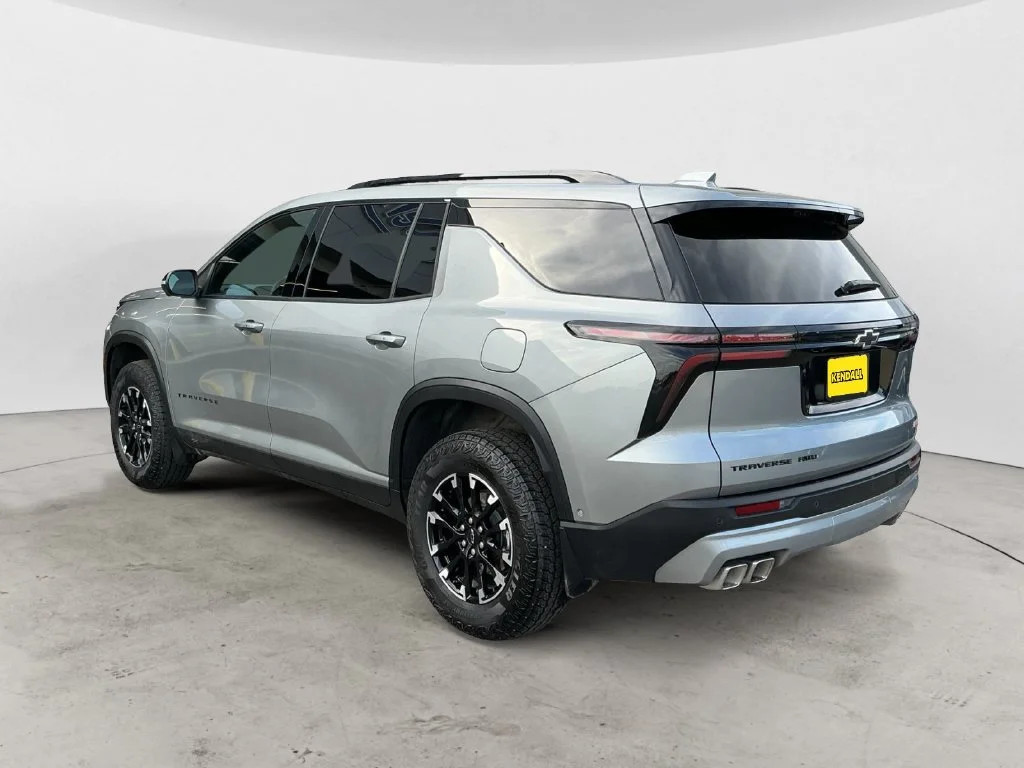 Used 2026 Sterling Gray Metallic Chevrolet Z71 image 11