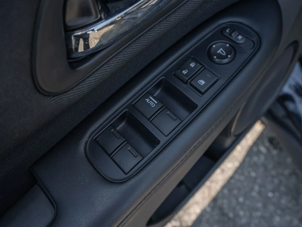 Used 2022 Black Honda LX image 16