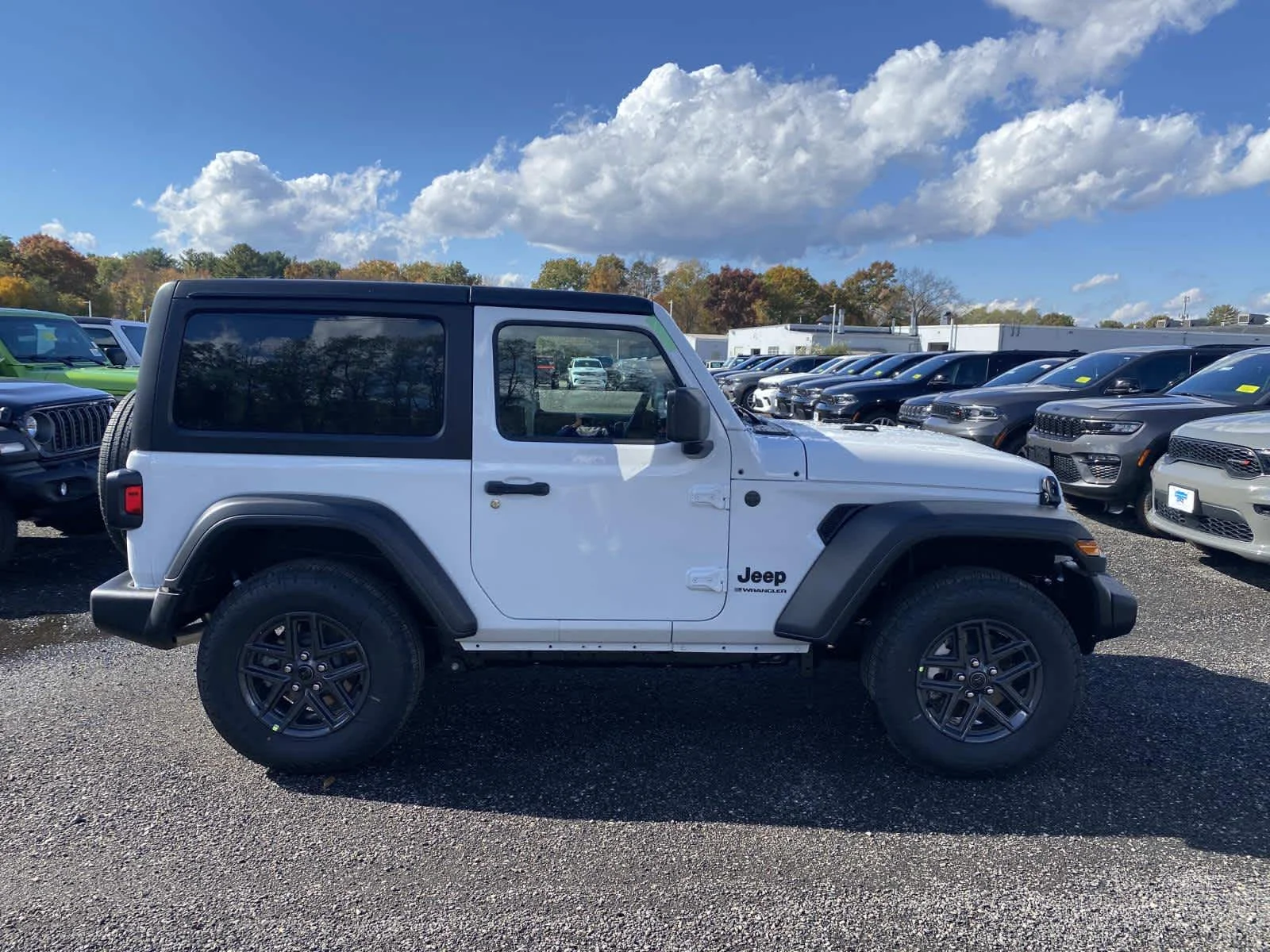 New 2026 Bright White Clear-Coat Exterior Paint Jeep Sport S image 2