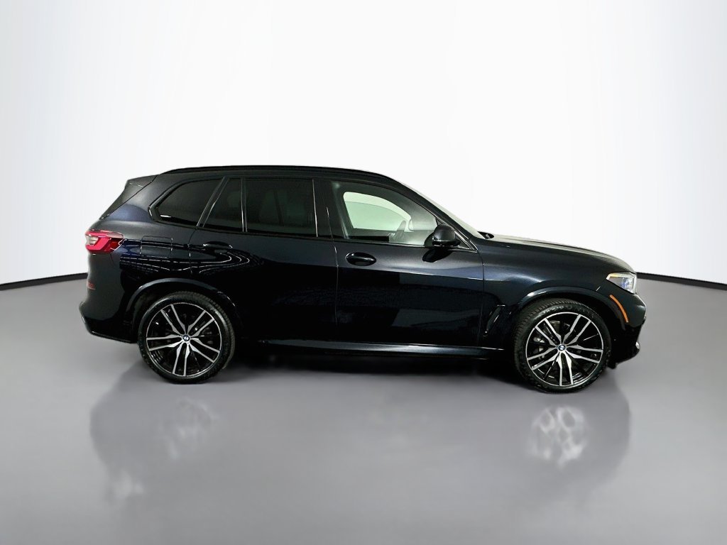 Used 2021 Carbon Black Metallic BMW xDrive40i image 9
