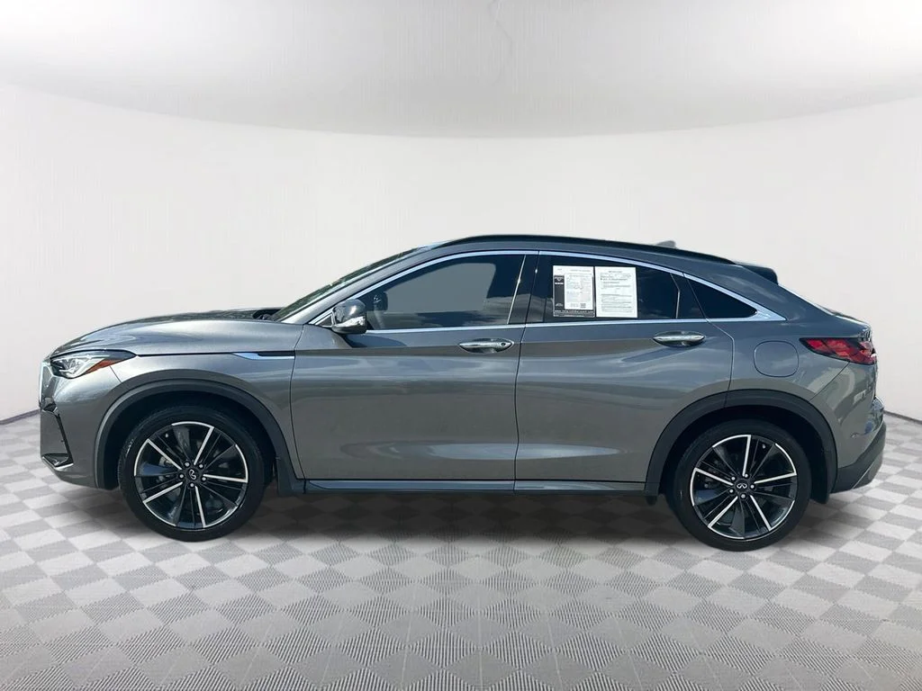 Used 2023 Gray INFINITI LUXE image 8