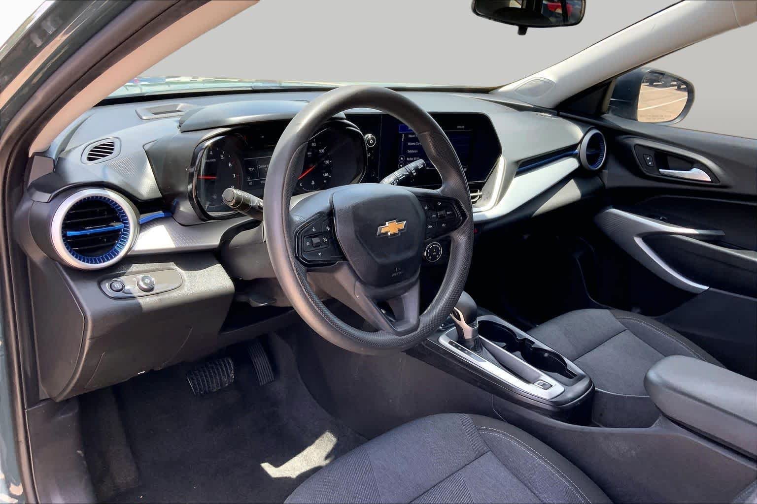 Used 2025 Cypress Gray Chevrolet LS image 17