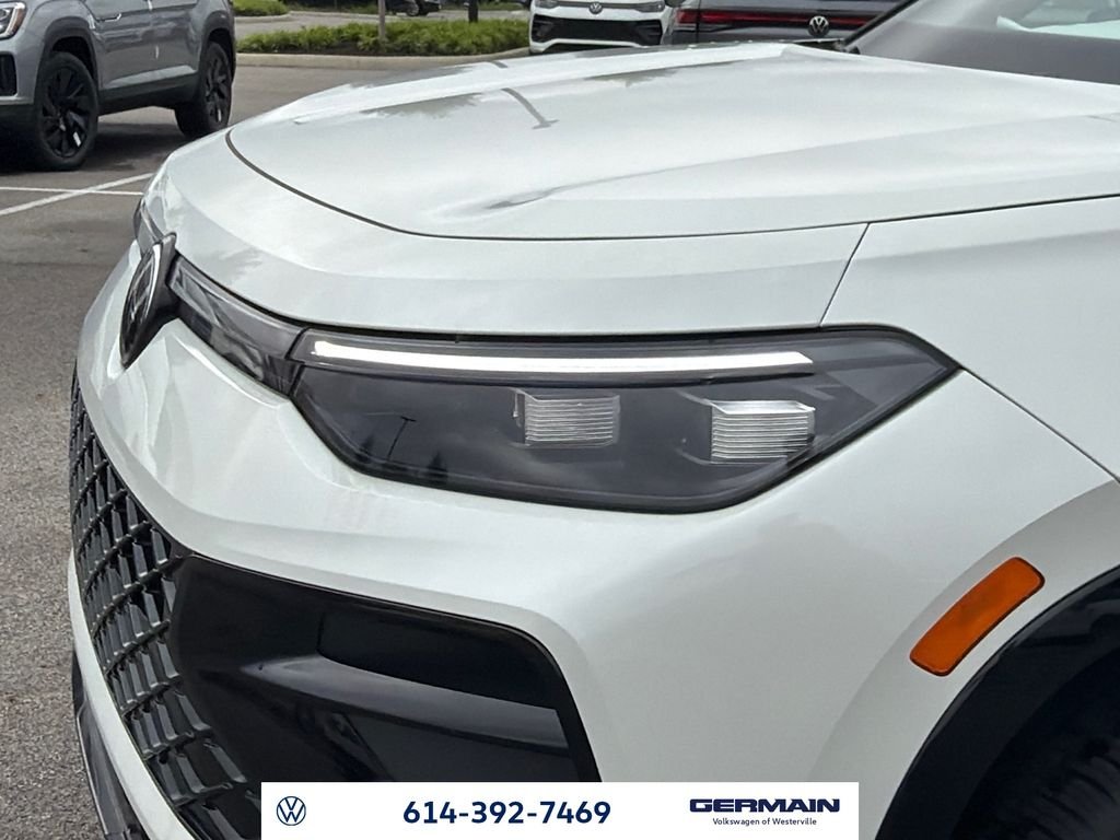 New 2026 Opal White w/Deep Black Roof Volkswagen 2.0T SE R-Line Black image 13