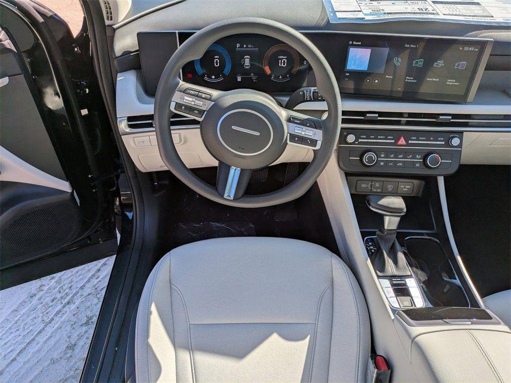 New 2026 White Hyundai SE FWD image 15