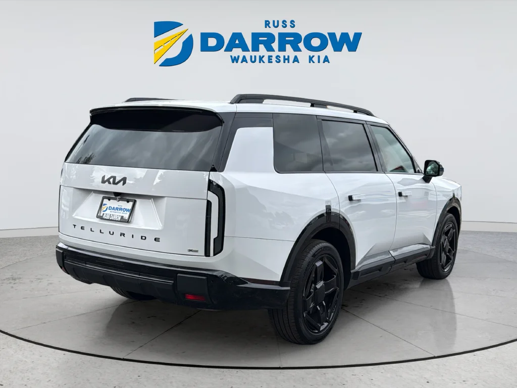 Certified Used 2027 White Kia X-Line EX image 5