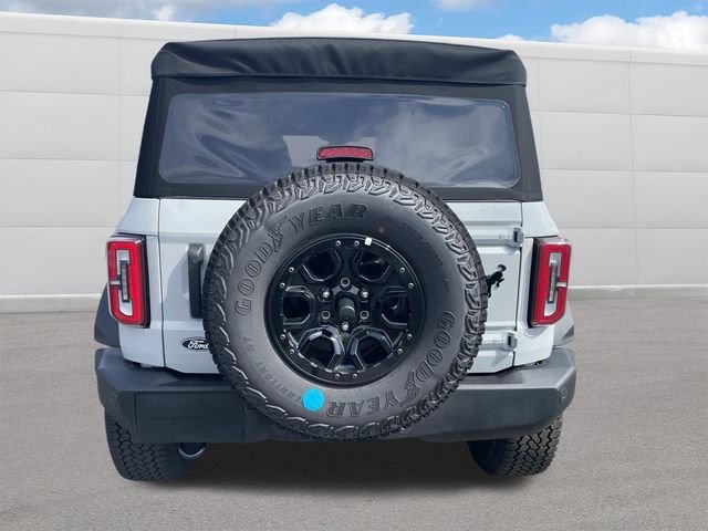 New 2026 Avalanche Gray Ford Outer Banks® image 3