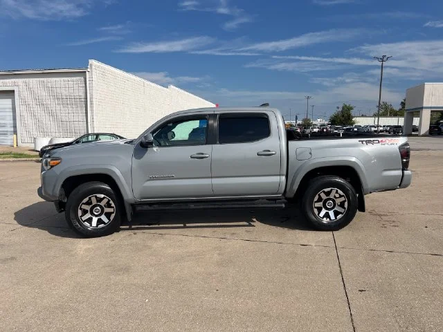 Used 2018  Toyota TRD Sport image 2