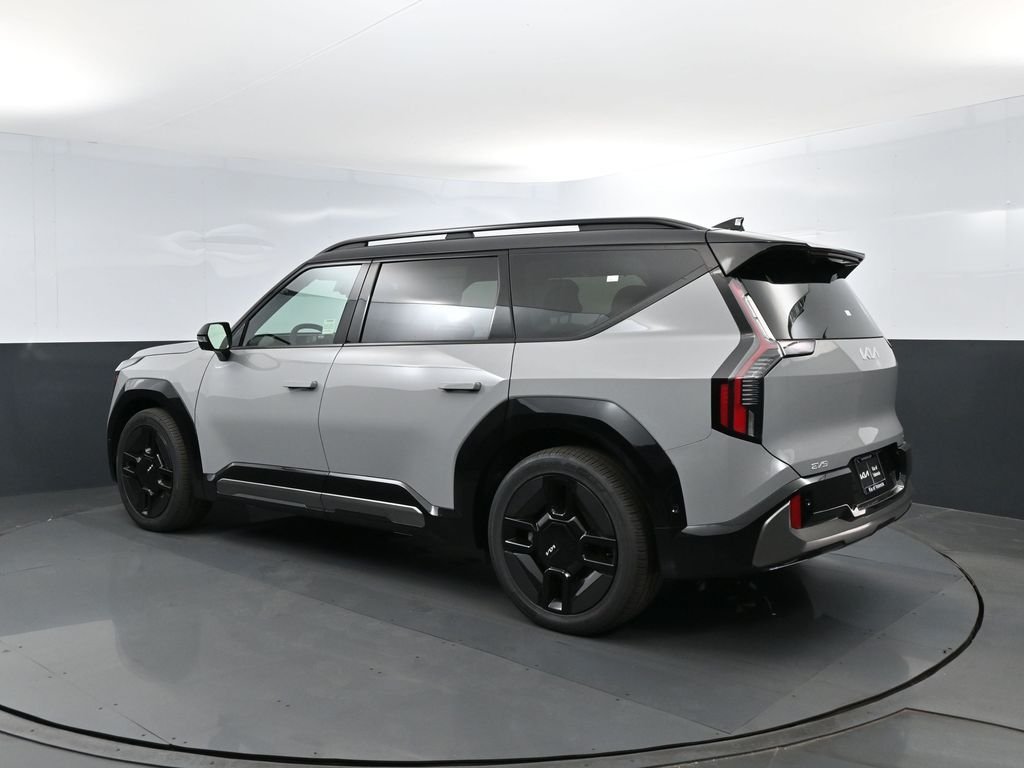 New 2026 Wolf Gray / Black Roof Kia GT-Line AWD image 27