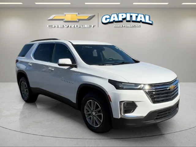 Used 2023 SUMMIT WHITE Chevrolet LT Cloth image 7