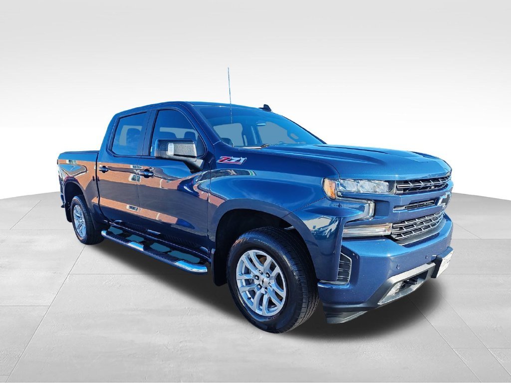 Used 2019 Blue Chevrolet RST image 7