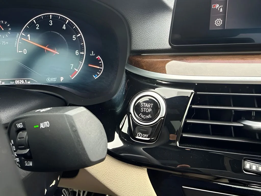 Used 2019 Gray BMW 540i xDrive image 12