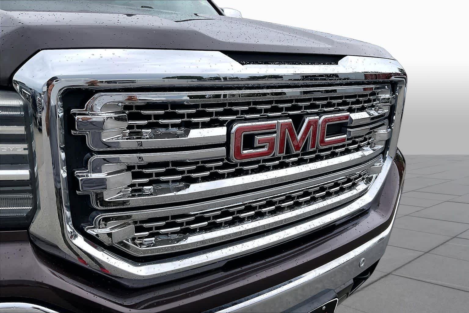Used 2016 MAHOGANY METALLIC GMC SLT image 29