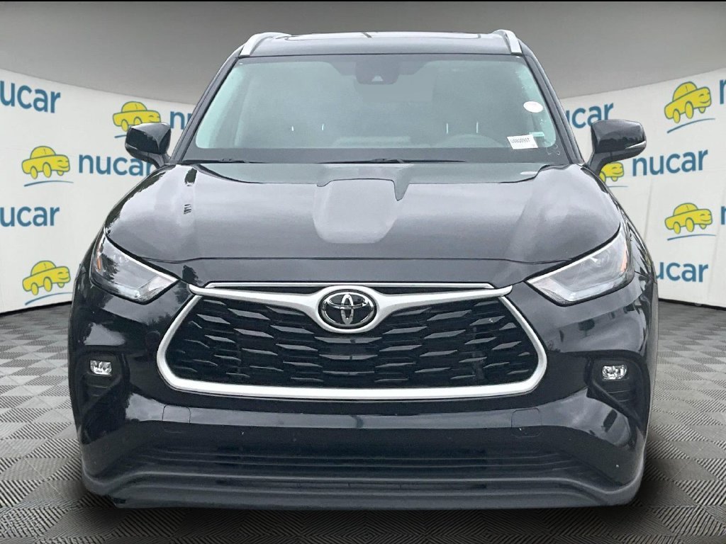 Used 2026 Black Toyota XLE image 2