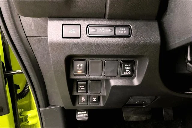 New 2026 Citrus Strike Nissan PRO-4X image 29