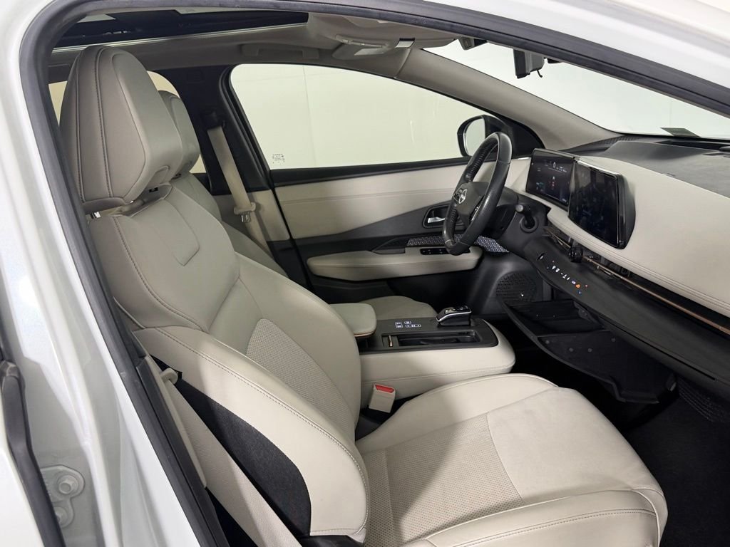 Used 2024 White Nissan EVOLVE+ image 30