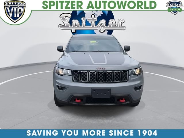 Used 2020 Gray Jeep Trailhawk image 4