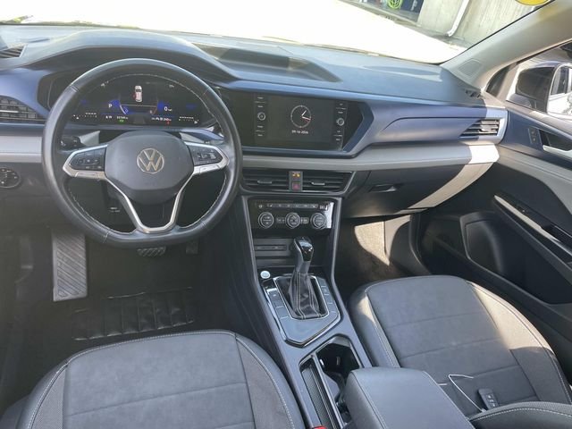 Used 2024 Pyrite Silver Metallic Volkswagen 1.5T SE image 16