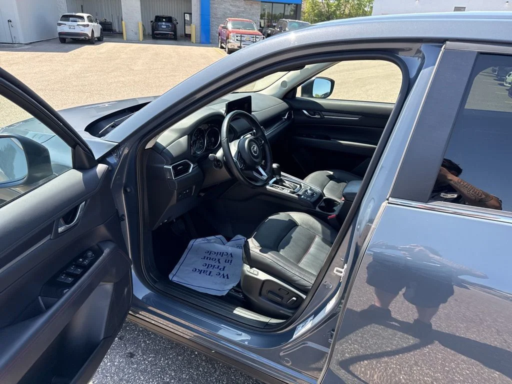 Used 2022 Polymetal Gray Mazda 2.5 S Carbon Edition image 13