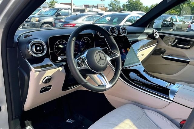 Used 2026 Silver Mercedes-Benz GLC 300 image 14