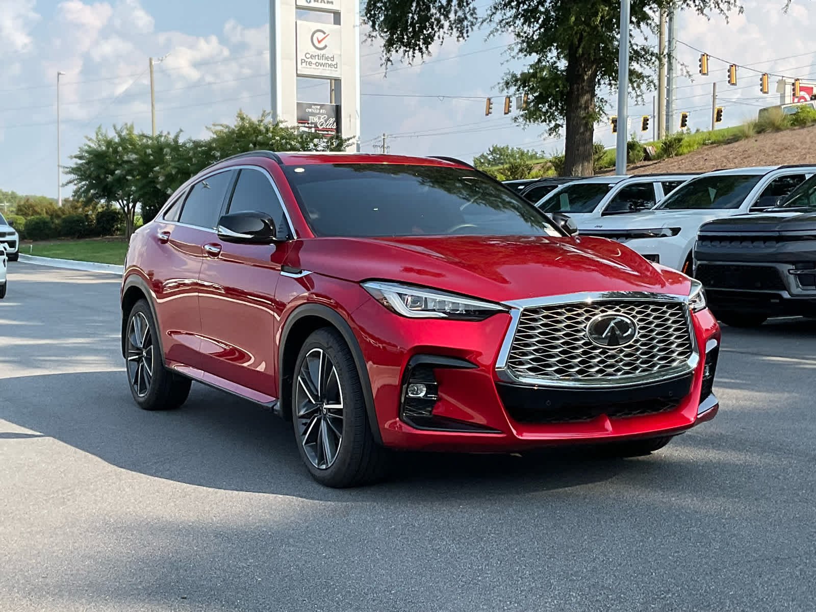 Used 2023 Dynamic Sunstone Red INFINITI SENSORY image 7