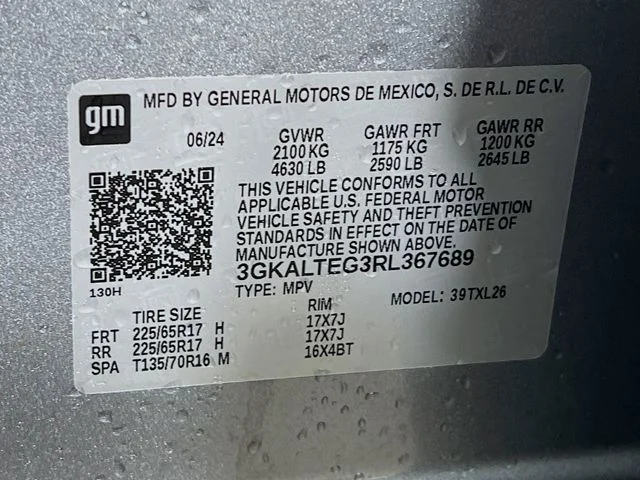 Used 2024 Silver GMC SLE image 27