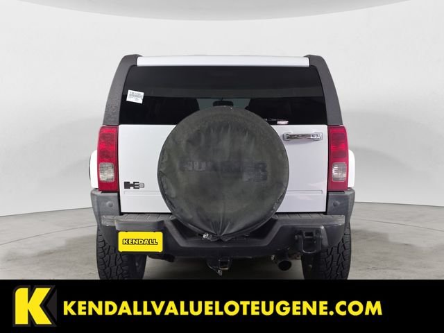 Used 2007 White Hummer Base image 6