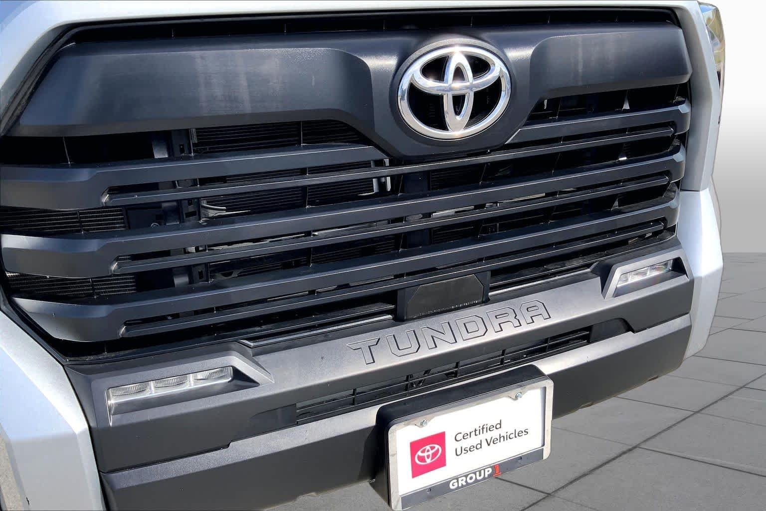 Used 2025 Celestial Silver Metallic Toyota SR5 image 29