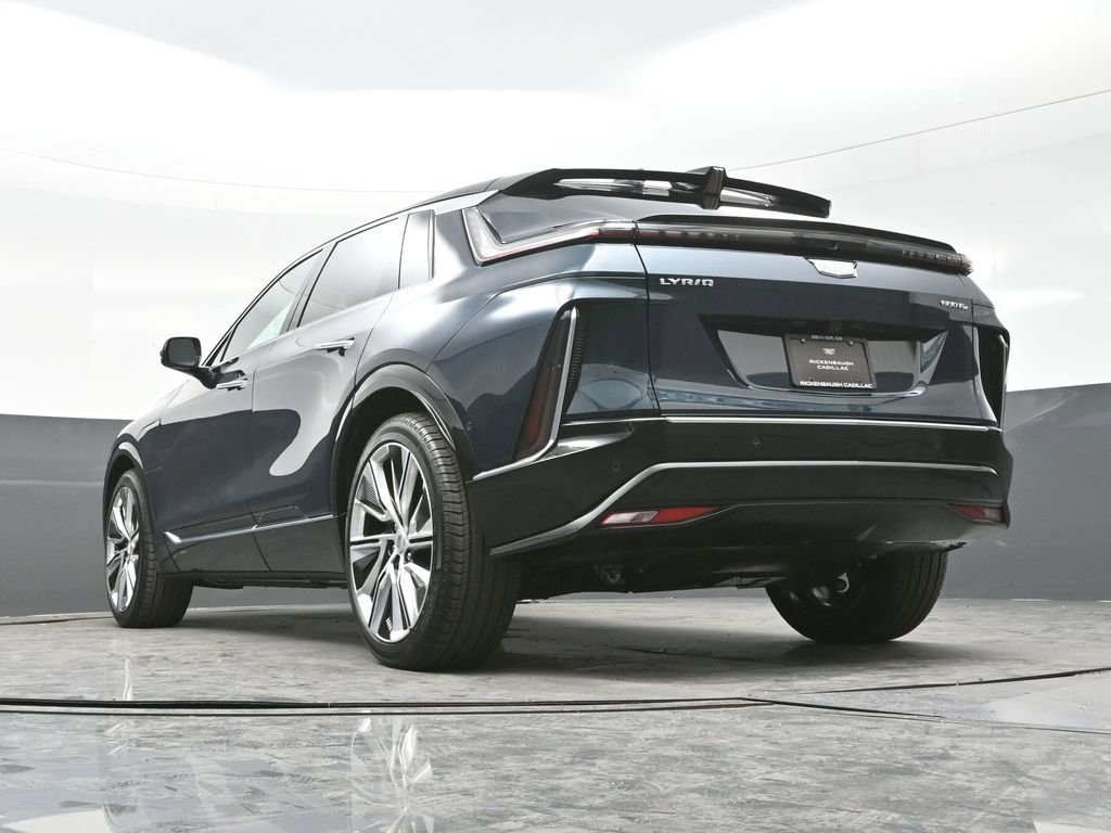 2025 Cadillac LYRIQ Luxury 3 - Photo 21