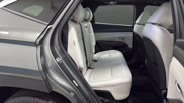 Used 2026 Amazon Gray Hyundai Limited image 26