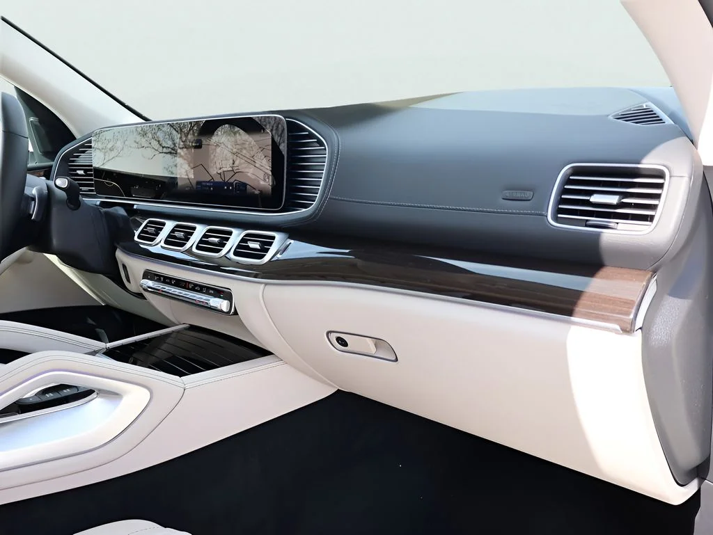 New 2026 Polar White Mercedes-Benz GLS 450 image 11