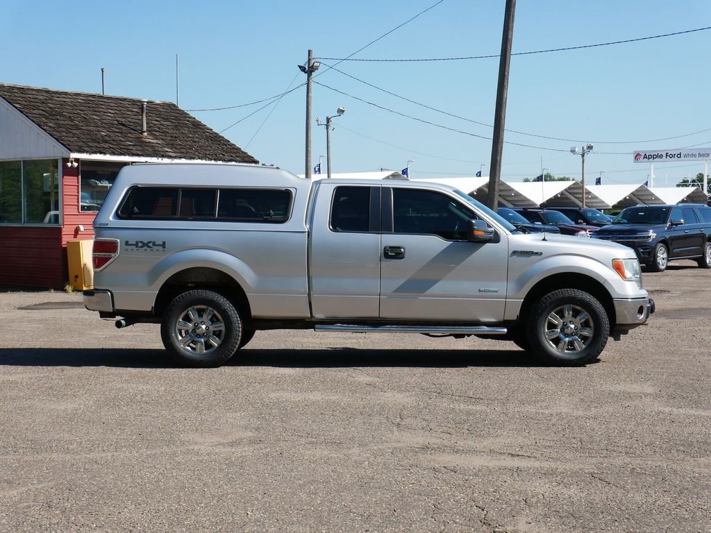 Used 2012 Silver Ford XLT image 2
