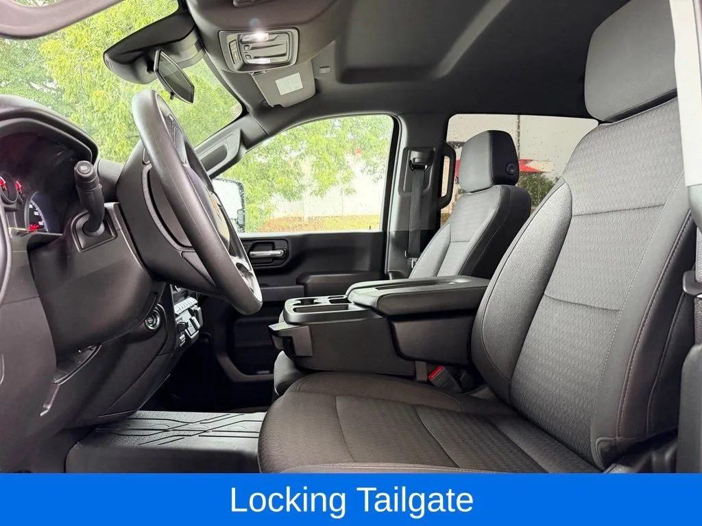 Used 2024 Black Chevrolet Custom image 27