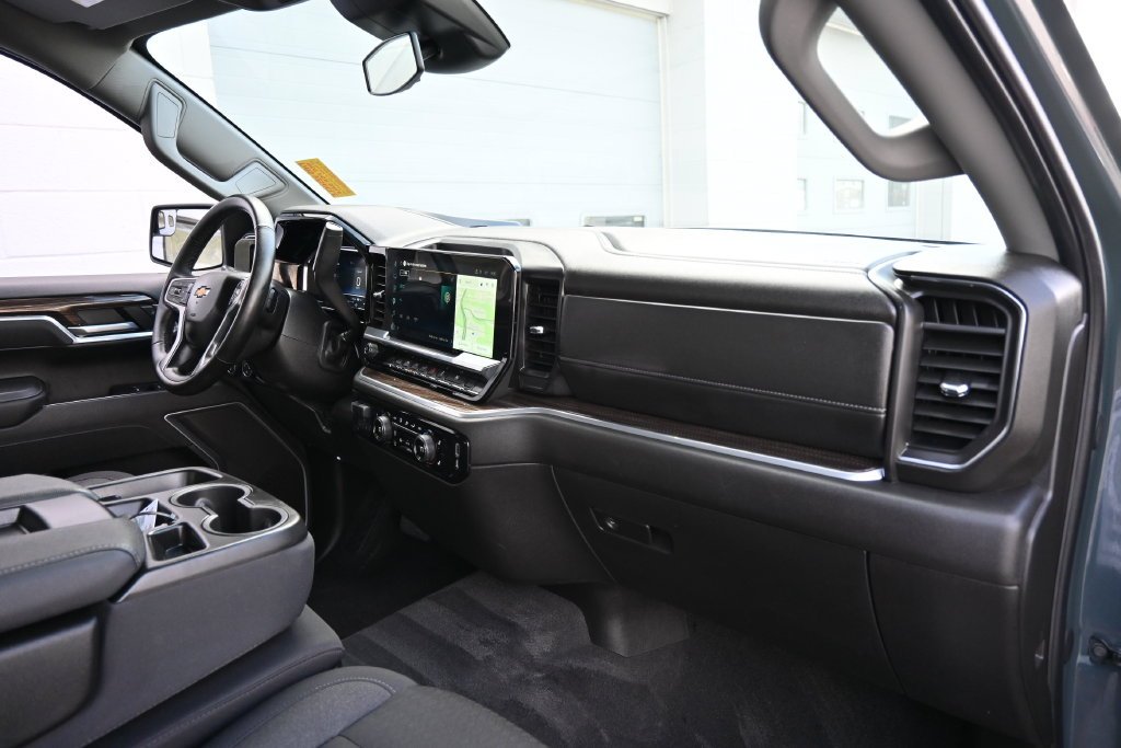 Used 2025 Cypress Chevrolet LT image 20