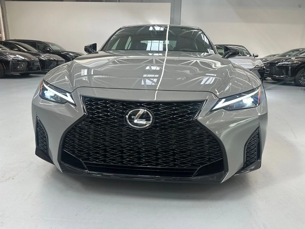 Certified Used 2025  Lexus 350 F SPORT image 2
