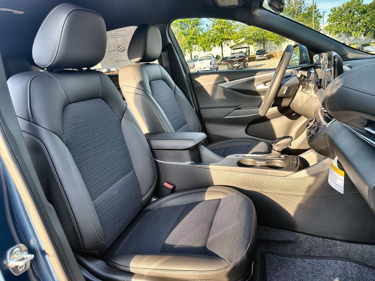 New 2026 Ocean Blue Metallic Buick Preferred image 23