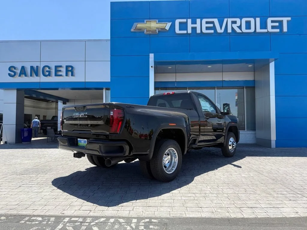 New 2026 Onyx Black GMC SLE DRW image 8