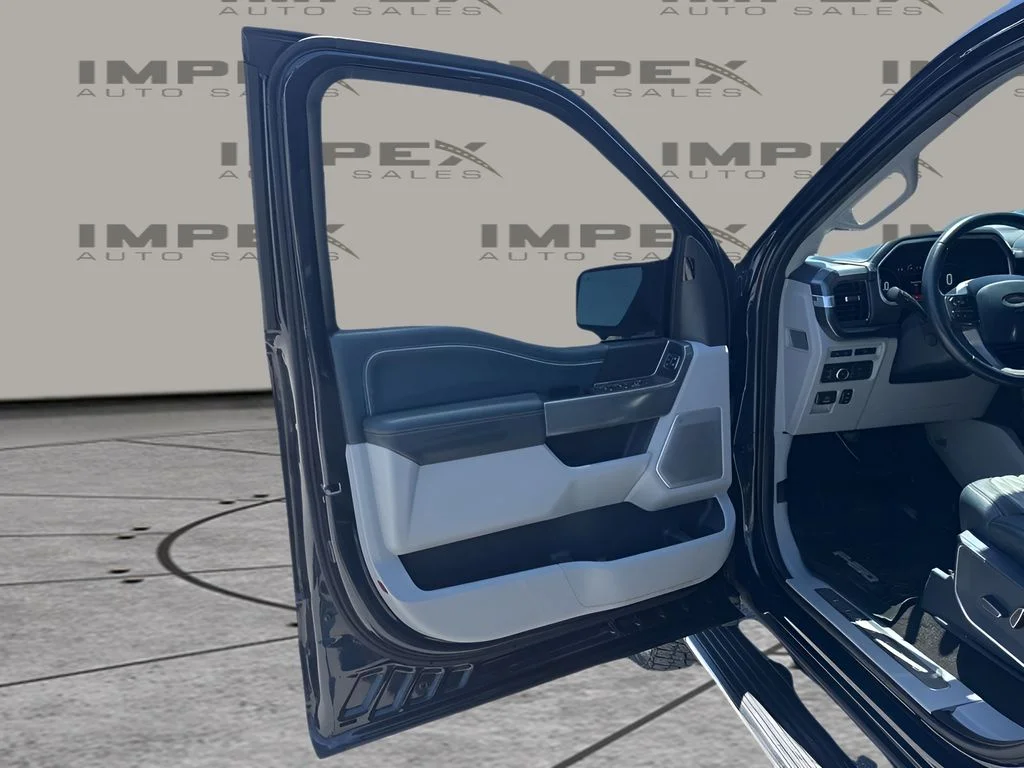 Used 2022 Blue Ford Limited image 12