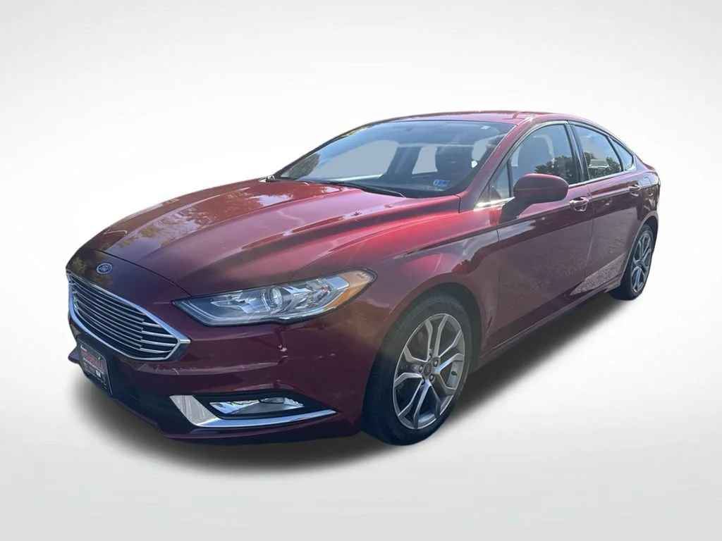 Used 2017 Red Ford S image 1