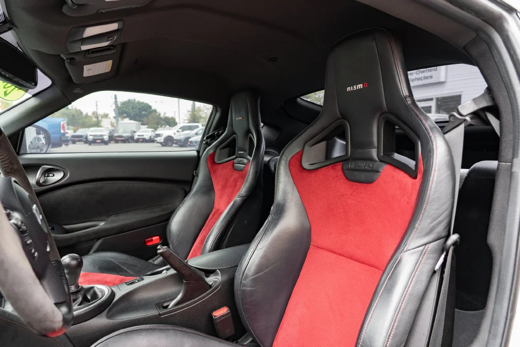 Used 2020 White Nissan Nismo image 21