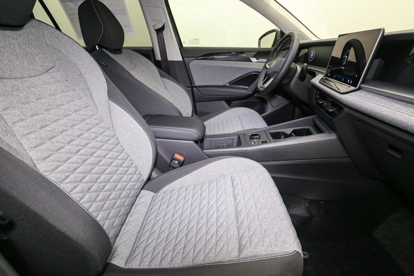 New 2026 Pyrite Silver Metallic Volkswagen S image 13