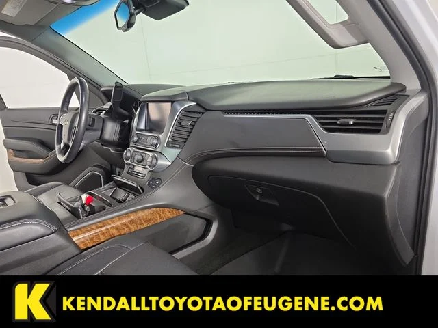 Used 2016 White Chevrolet LTZ image 23