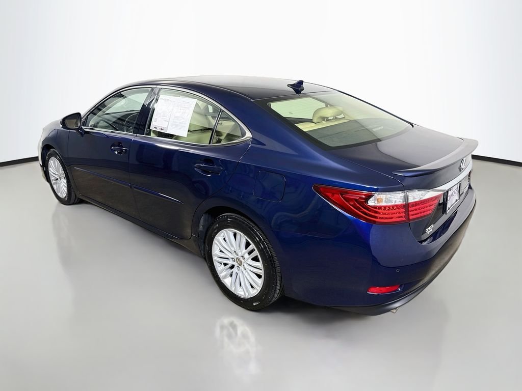 Used 2014 Deep Sea Mica Lexus Base image 5