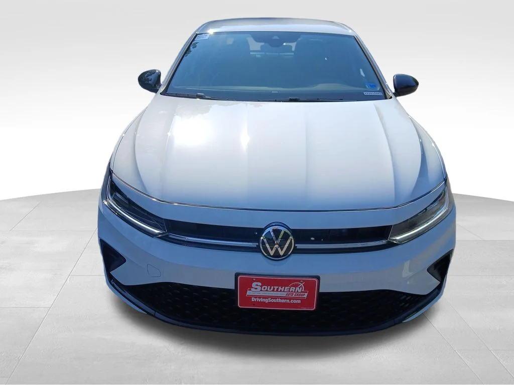New 2026 White Volkswagen 1.5T Sport image 8
