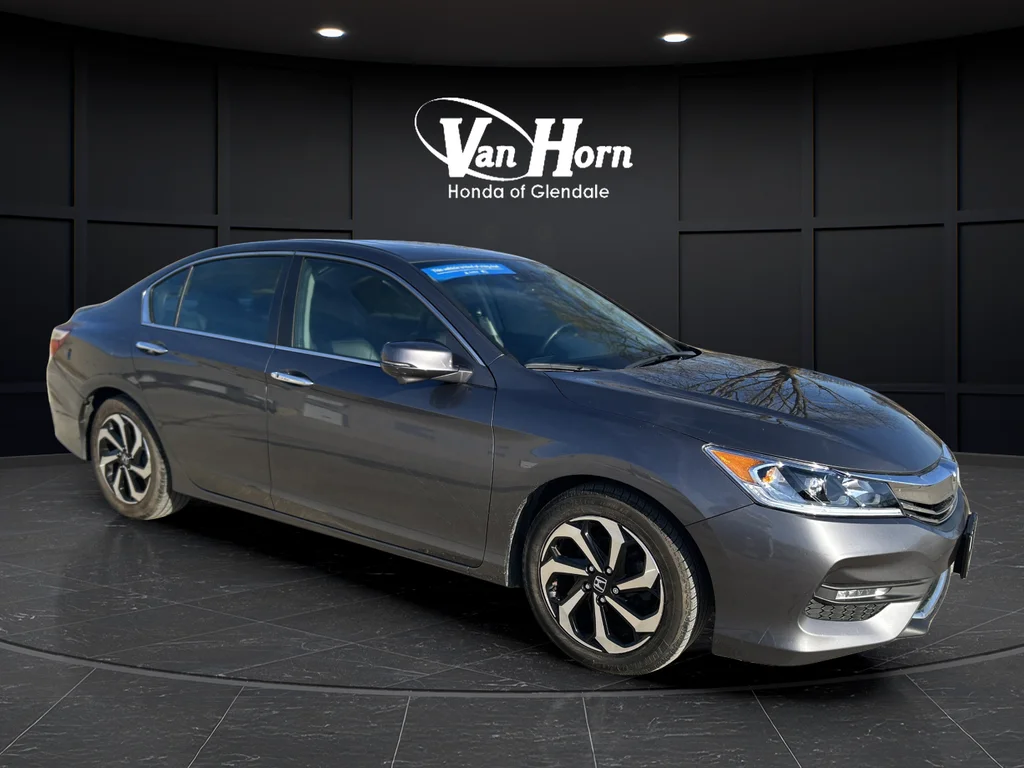 Used 2016 Honda Accord EX-L with VIN 1HGCR2F97GA165814 for sale in Glendale, WI