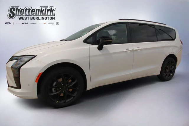 2027 Chrysler Pacifica Limited