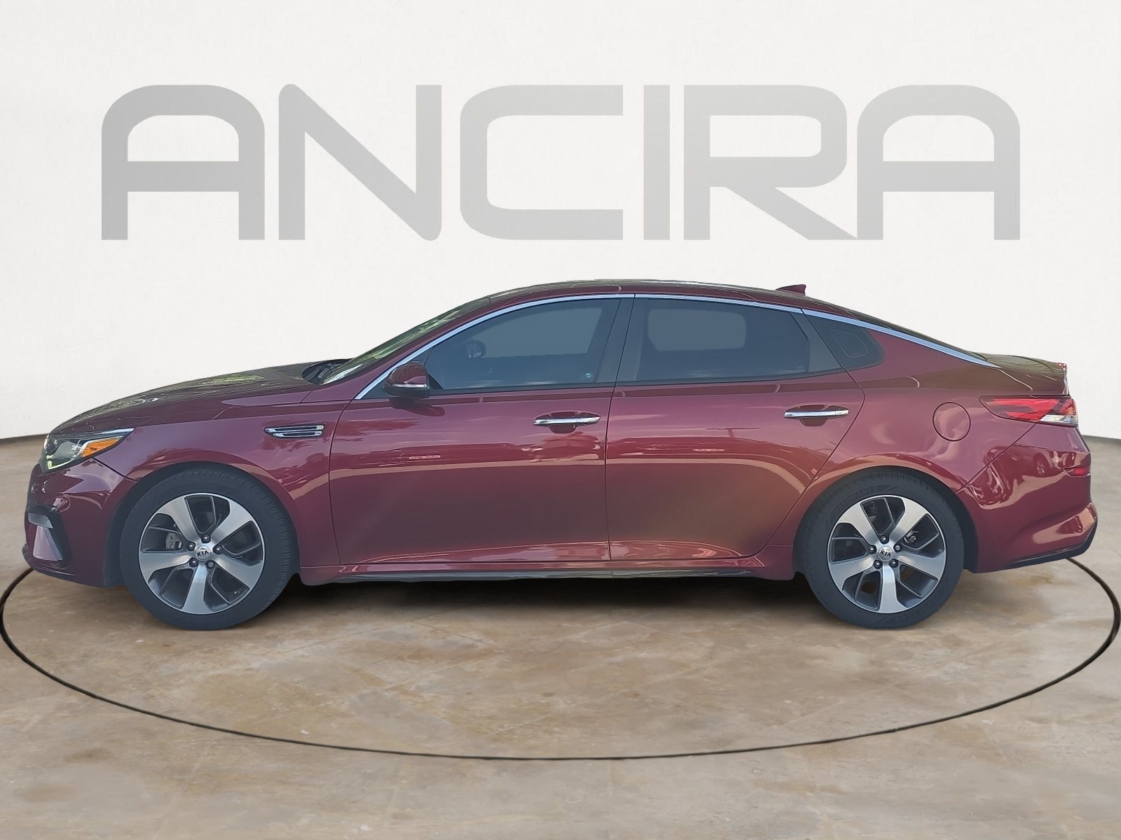 Used 2019 Passion Red Kia S image 5