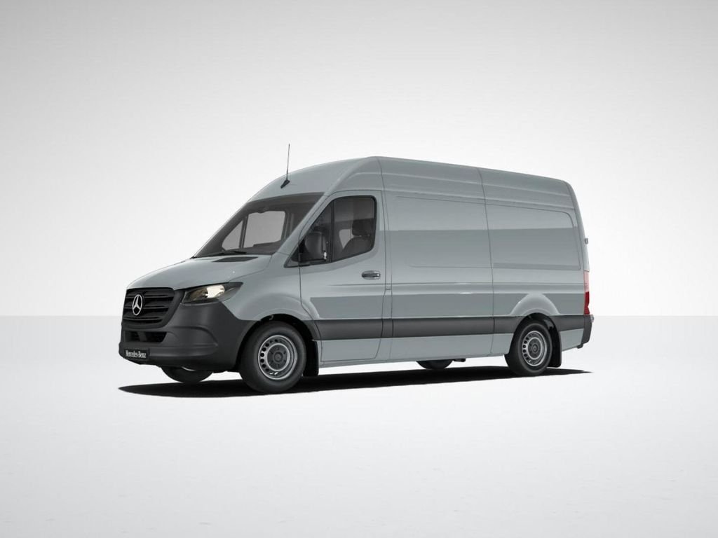 New 2025  Mercedes-Benz Cargo 144 WB image 38